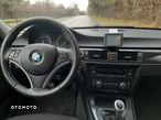 BMW Seria 3 318i - 18