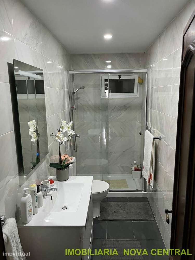 Andar Moradia T5+1 Venda em Febres,Cantanhede - Grande imagem: 4/17