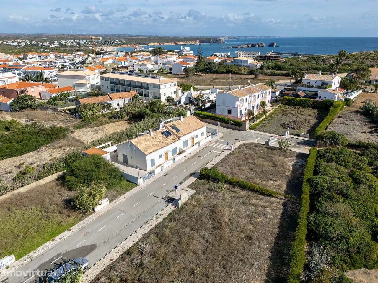 TERRENO URBANO PARA CONSTRUÇÃO DE UMA MORADIA EM SAGRES - Grande imagem: 5/6