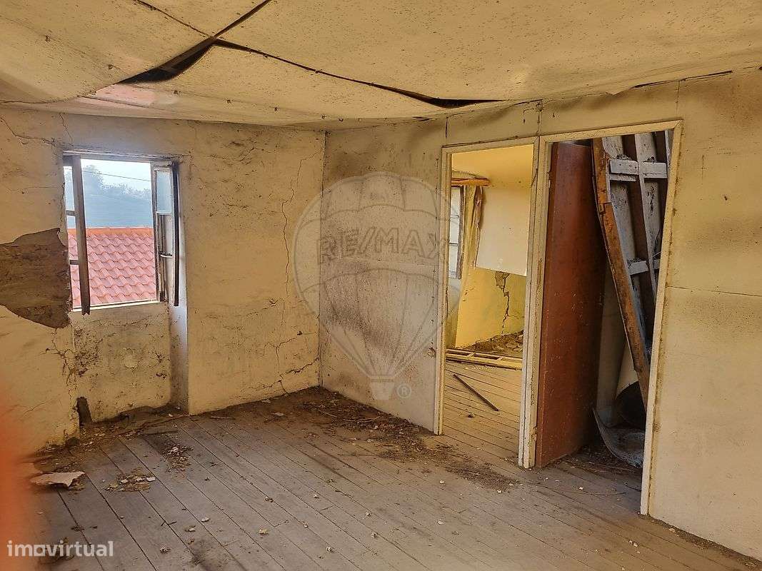 Moradia T2 para venda-8