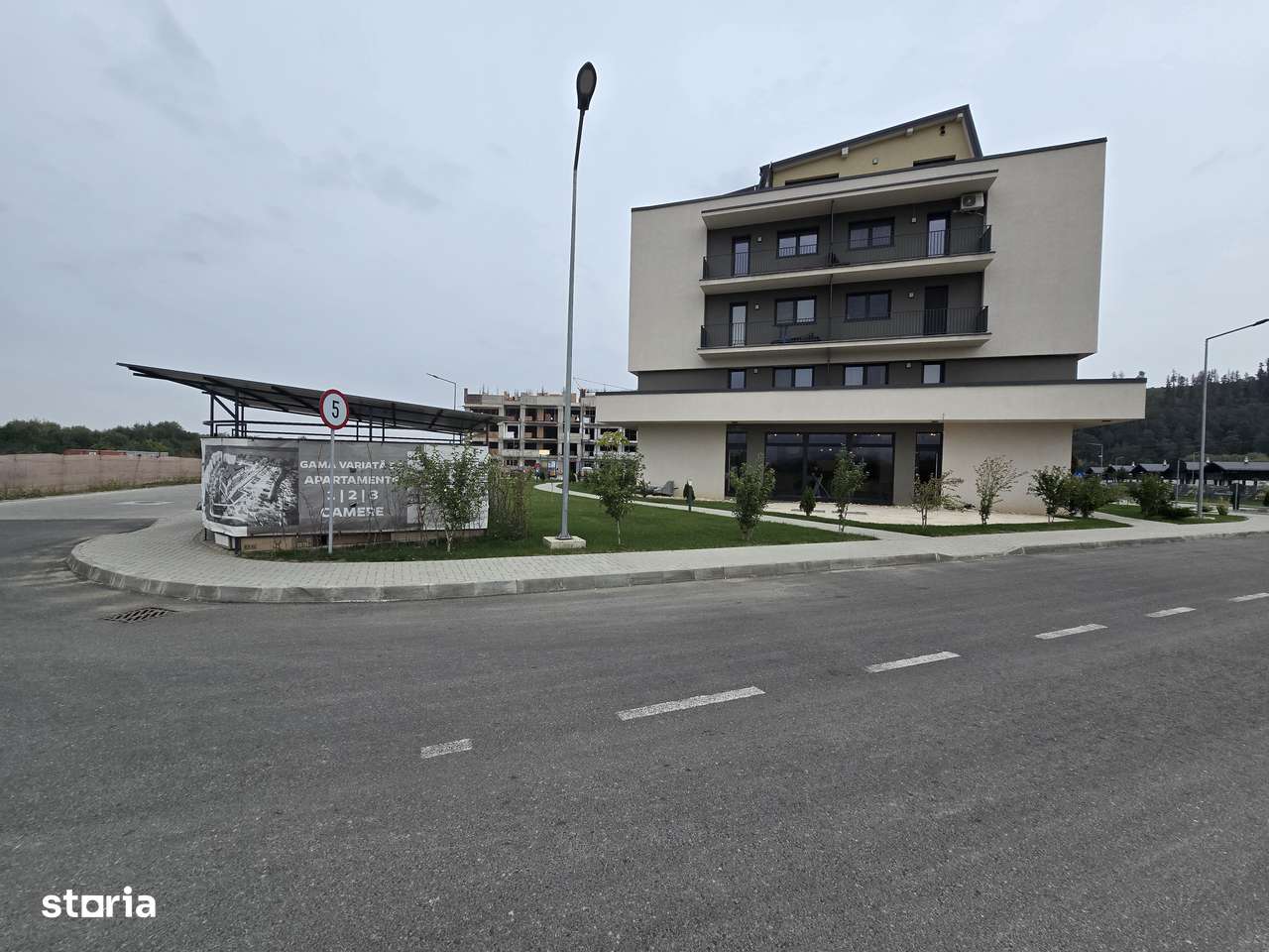 APARTAMENT 3 Camere decomandat 2 balcoane-11