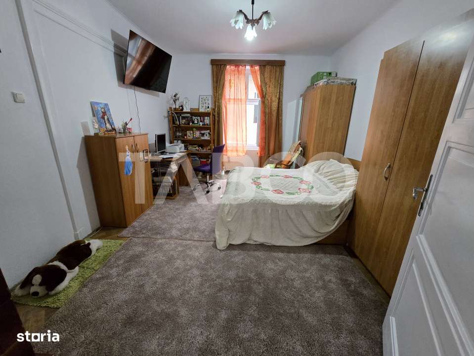 Apartament decomandat 4 camere 130mpu pivnita acces auto Orasul de Jos - Imagine principală: 5/19