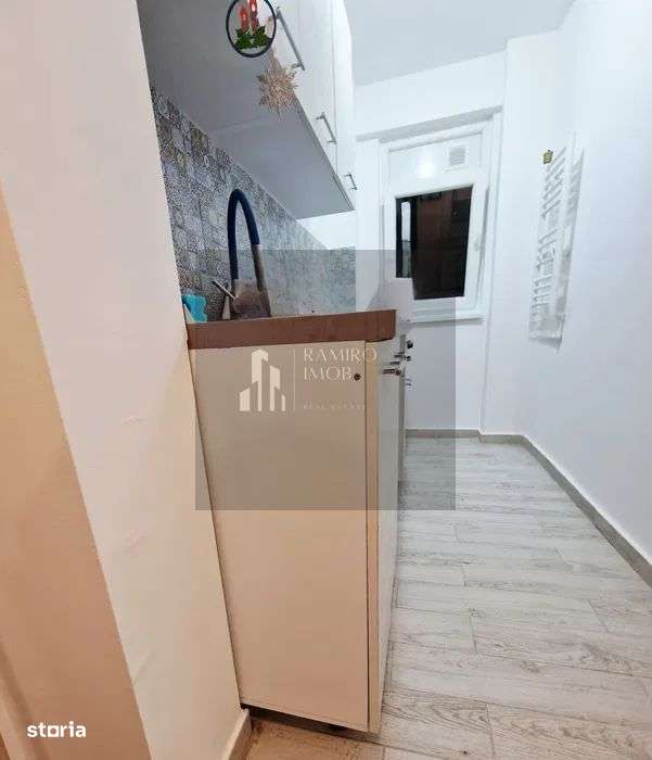 Apartament 2 camere decomandat Piata Resita Sector 4