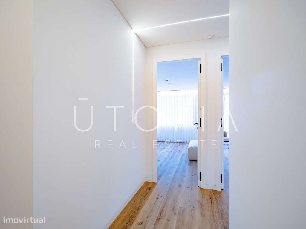 T4 novo com terraço, sala de cinema e piscina - D. João III Prestig...-26