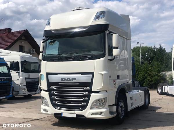 DAF XF 106.460 Super Space Cab Euro 6 Standard Automat - 1