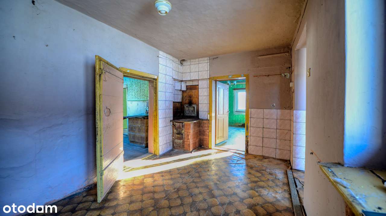 Stary dom, siedlisko wśród gór z działkami aż 60 arów.-5