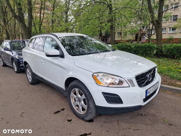 Volvo XC 60 D3 Momentum - 14