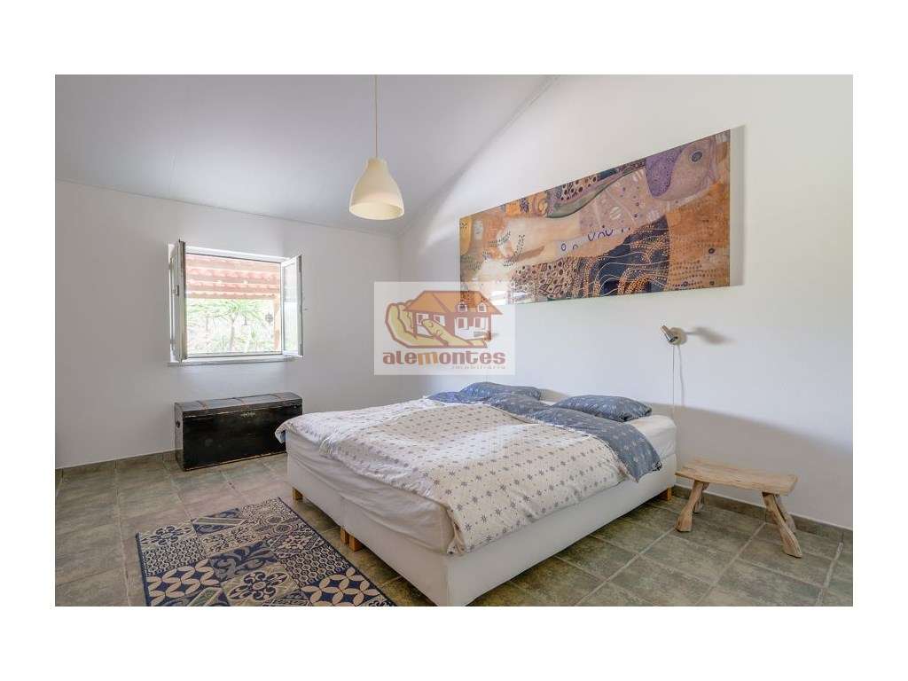 Monte Alentejano com 3 casas na Serra de Grândola!-10