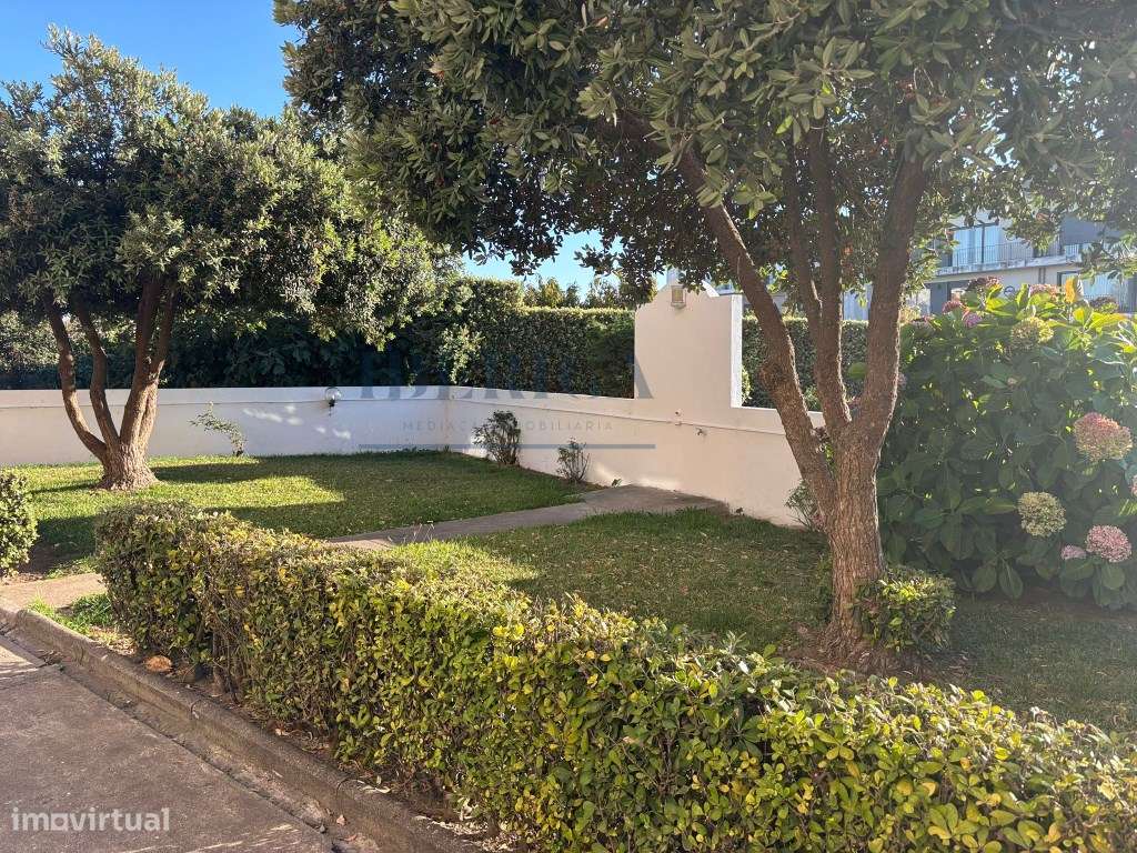 Apartamento T3 Renovado - São Félix da Marinha - 200 metros da prai...-37