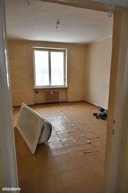 Trzypokojowe mieszkanie na parterze w otoczeniu la-2