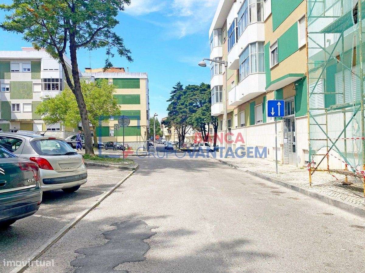 Apartamento T2 Rio De Mouro Sintra