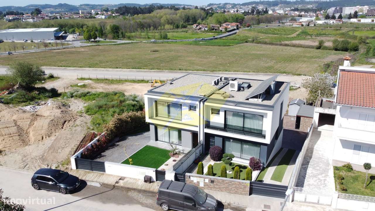 Moradia T3 em Felgueiras-27