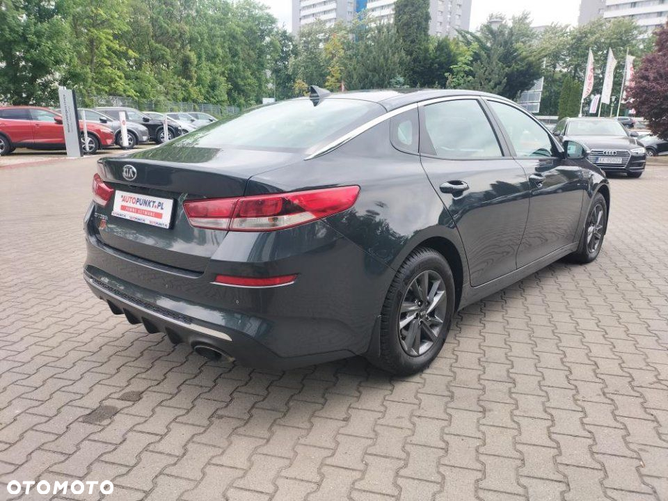 Kia Optima - 5