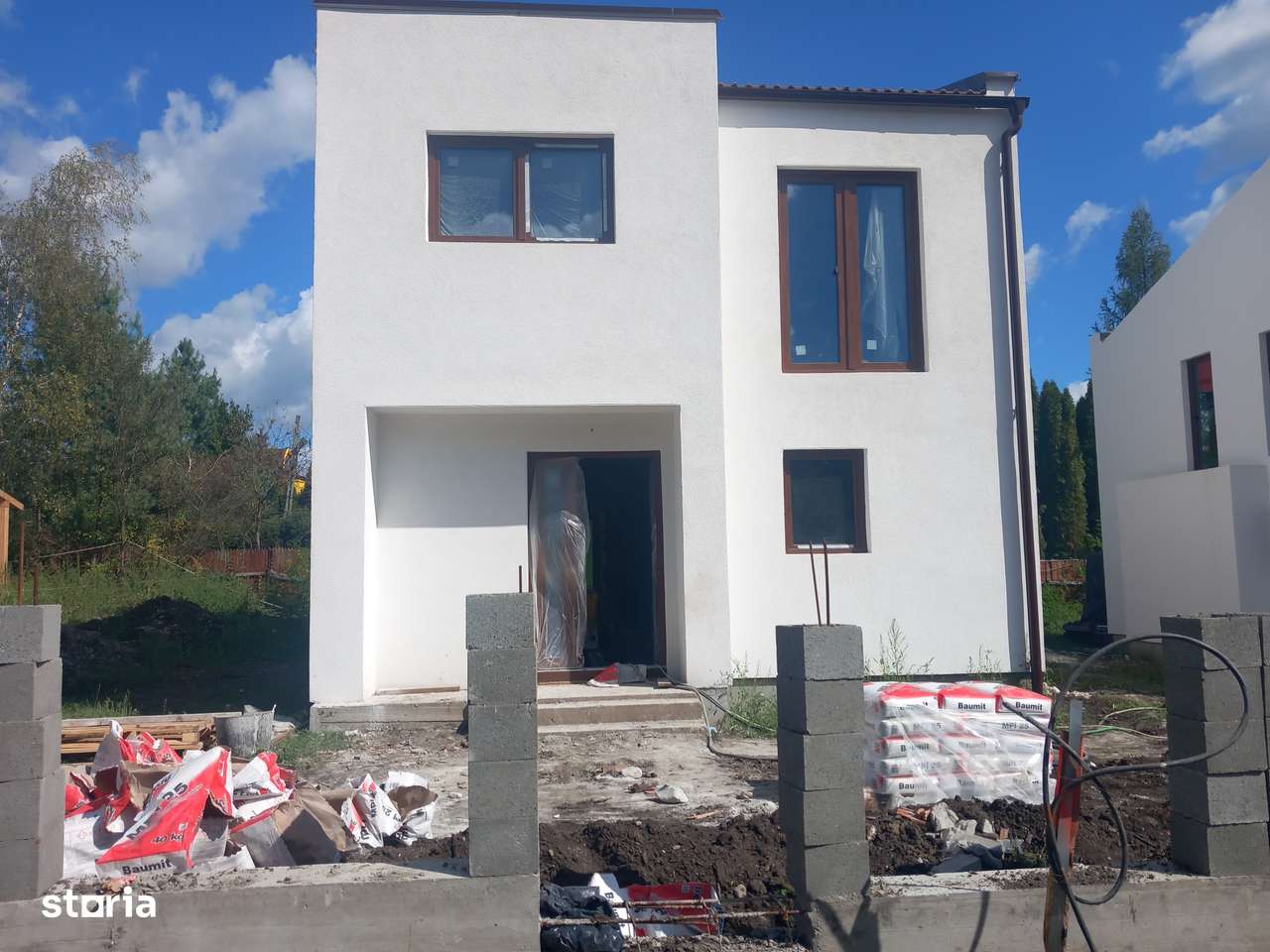 Casa cu etaj,120 mp util,teren 350mp,LIVEZENI - Imagine principală: 5/5