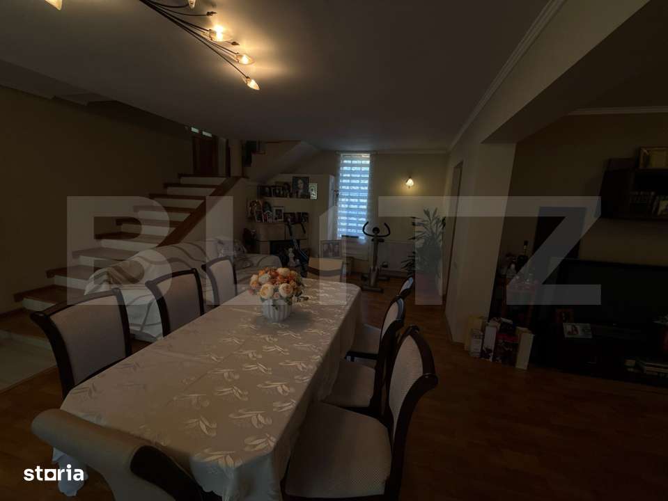 Casa spatioasa cu 2 corpuri , 300 mp– ideala pentru 2 familii – te - Imagine principală: 2/13