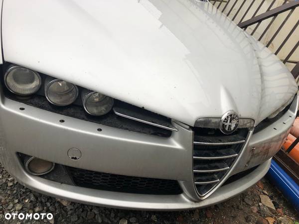 Maska Alfa Romeo 159 Z163 - 4