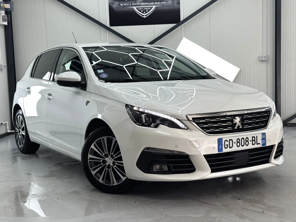 Peugeot 308 III [2021 - Prezent] PureTech 130 EAT8 Allure Pack 2021