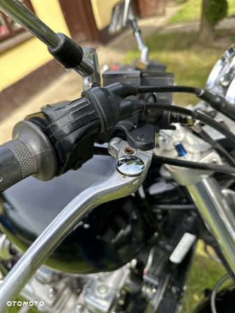 Yamaha XJR - 14