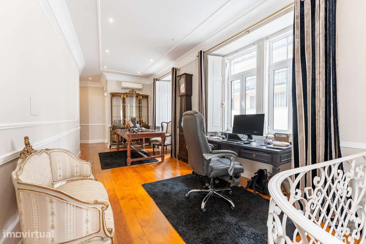 Moradia T4 + 1 com piscina, Pena, Lisboa - Grande imagem: 4/42