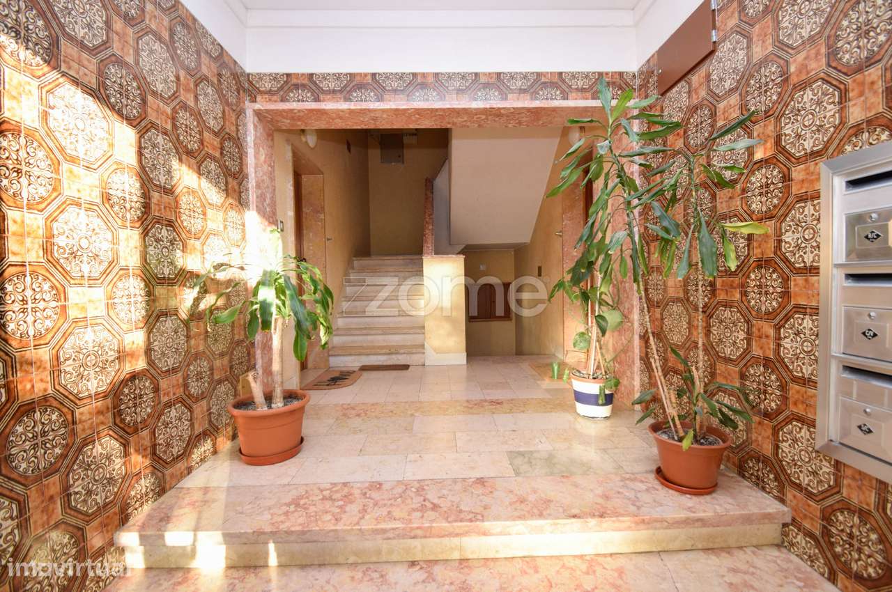T3 remodelado em São Miguel das Encostas-10
