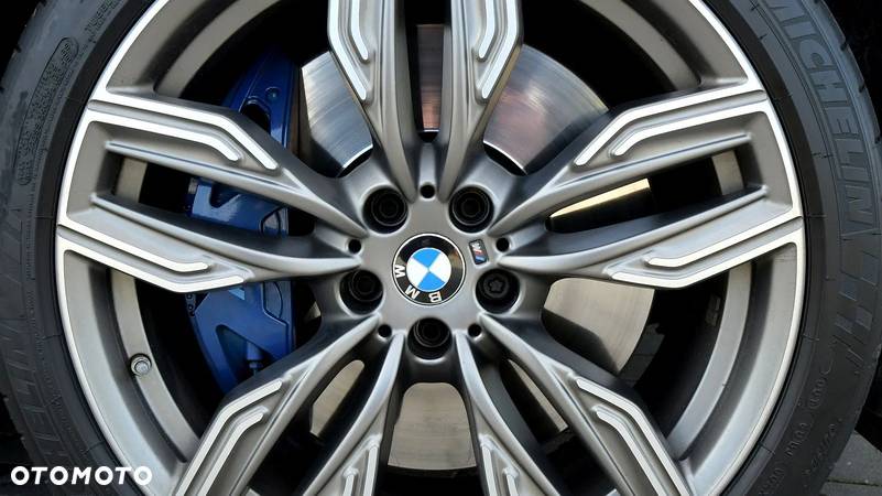 BMW Seria 7 M760Li xDrive - 37