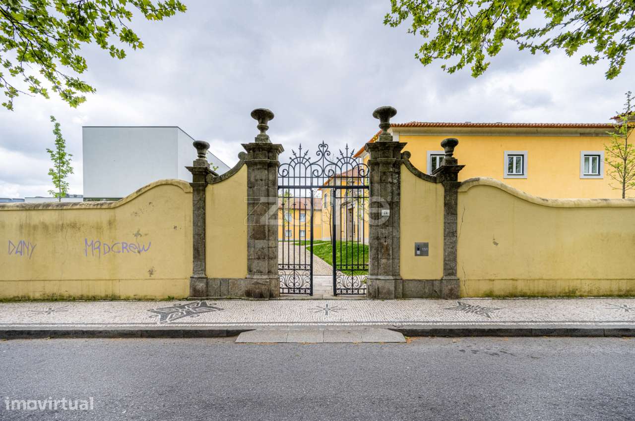 Apartamento T4 em Condomínio Privado de Luxo, no Centro do Porto - Grande imagem: 4/60