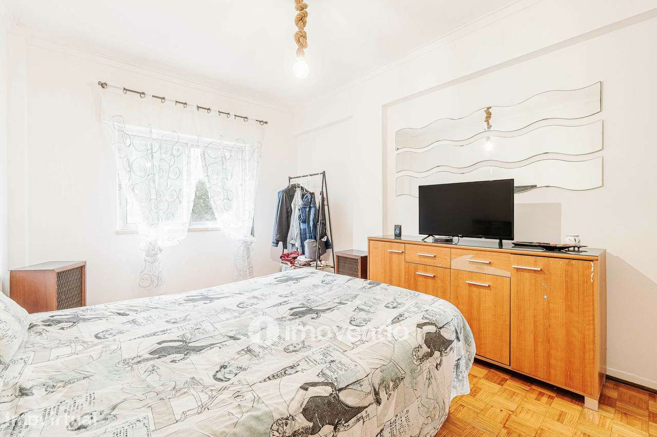 Apartamento T2 com arrecadação, em Agualva-22