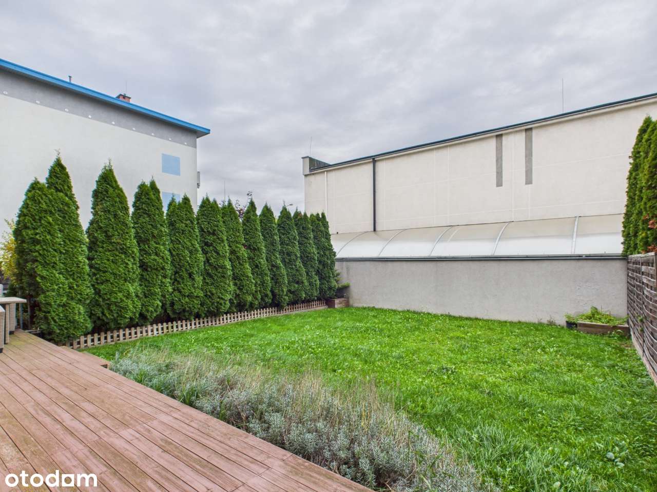 Etiuda apartament z 3 sypialniami z ogrodem i tarasem-19