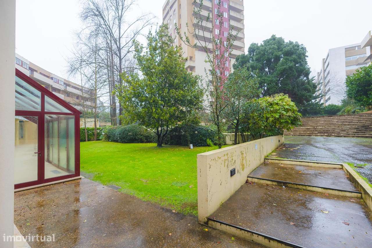 Exclusivo Duplex T5 no prestigiado “CONDOMÍNIO S. JOÃO BOSCO”-50