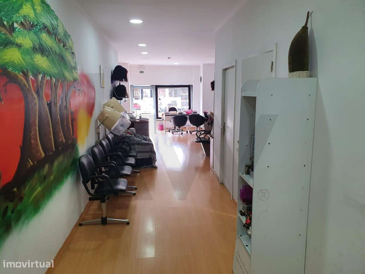 LOJA P/VENDA CENTRO DE MEM-MARTINS COM 2 ENTRADAS - Grande imagem: 4/20