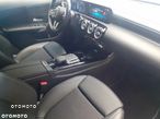 Mercedes-Benz CLA 180 Progressive 7G-DCT - 19