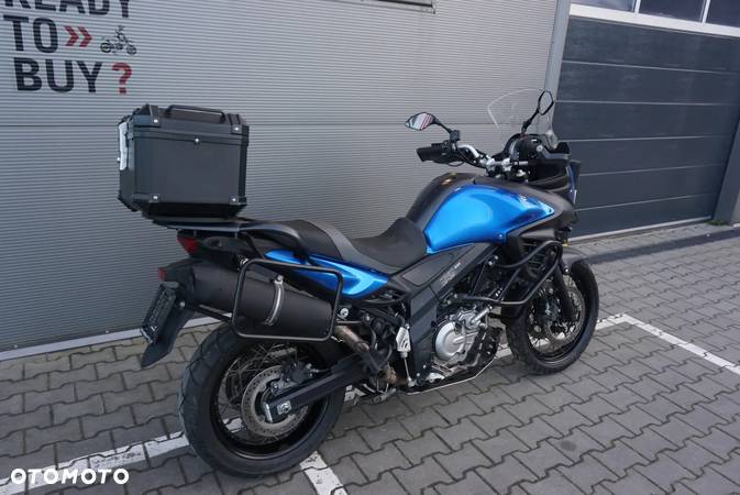 Suzuki V-STROM - 4