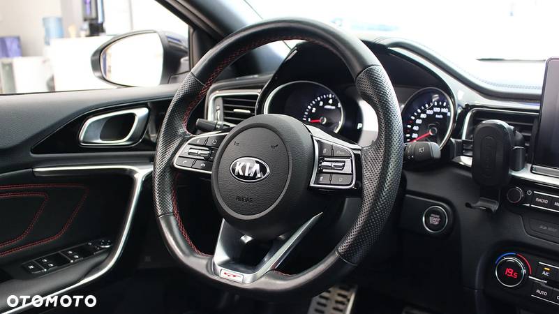 Kia Pro_cee'd ProCeed 1.6 T-GDI GT DCT - 16