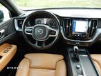 Volvo XC 60 D4 Momentum Pro - 11