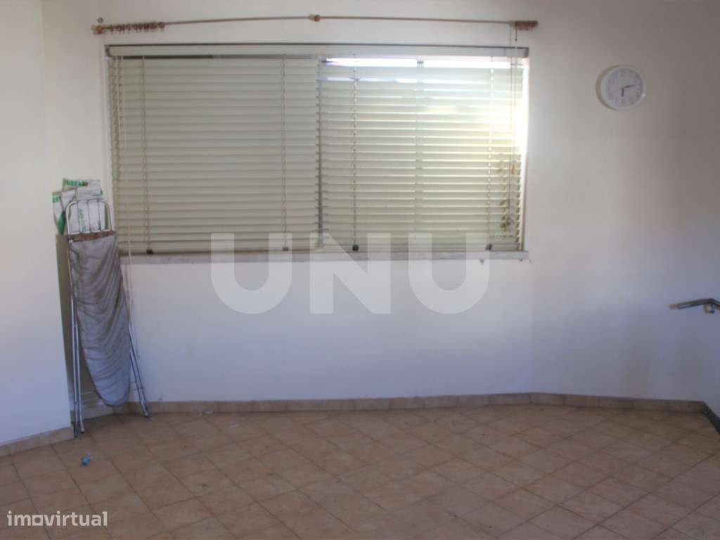 Moradia T1+2 - Grande imagem: 5/17