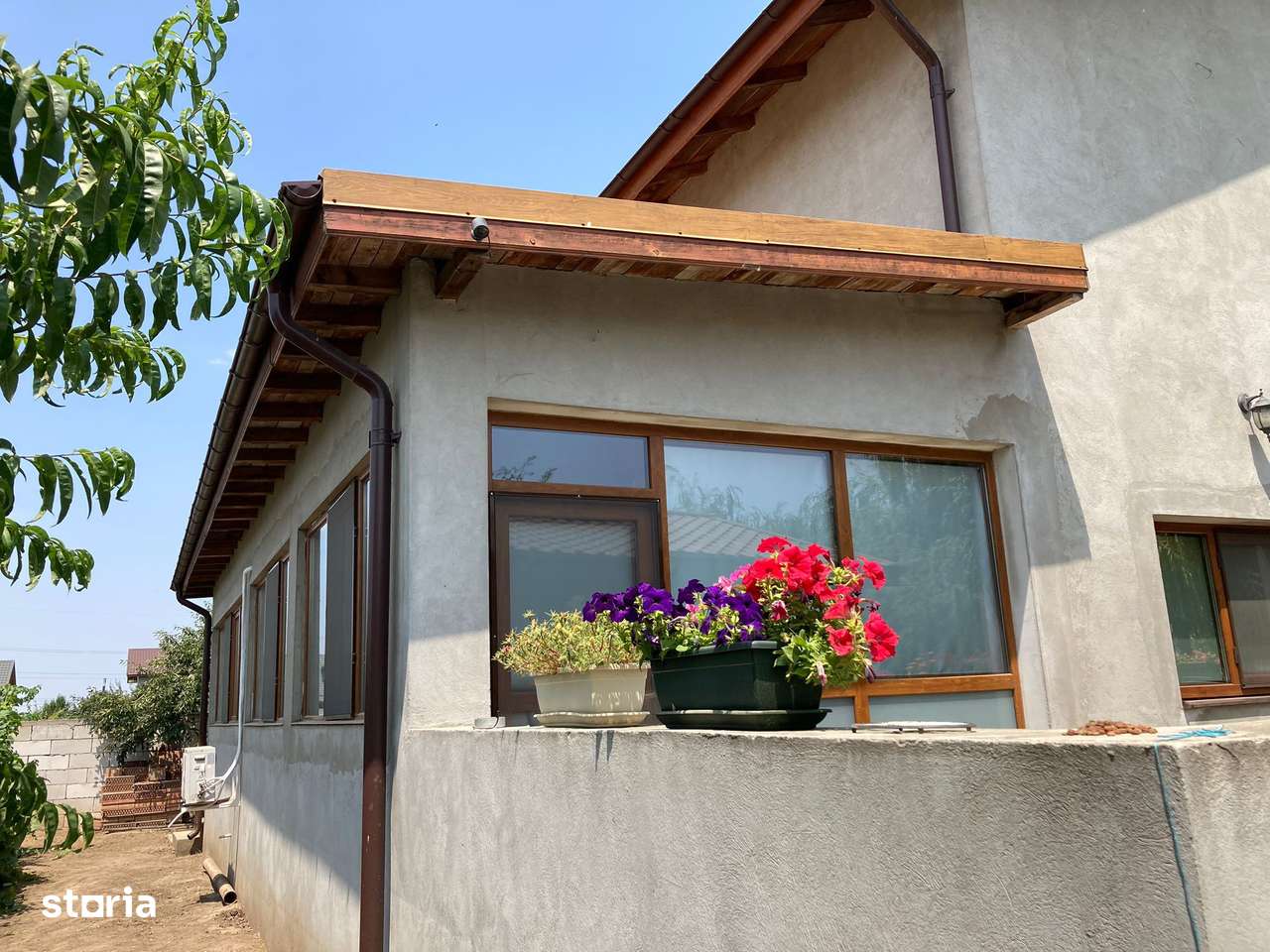 Vilă spectaculoasă – 249 mp utili, teren 881 mp, dotări premium - Imagine principală: 4/20