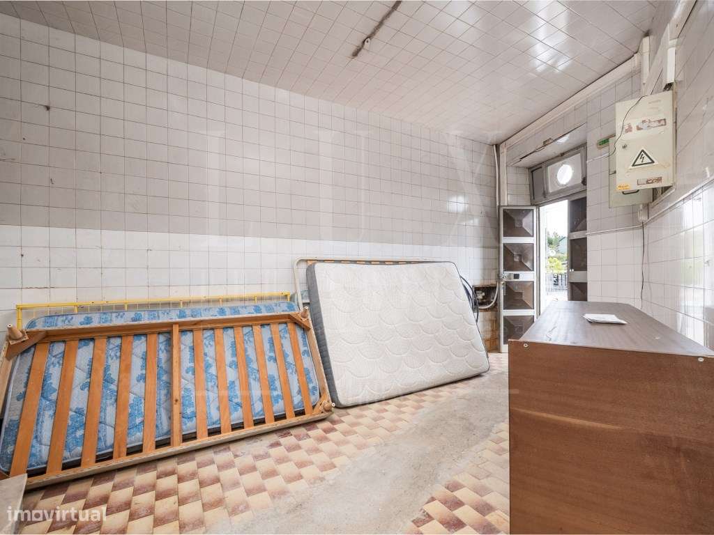 Prédio | Travessa da Mesura, Santa Clara-11