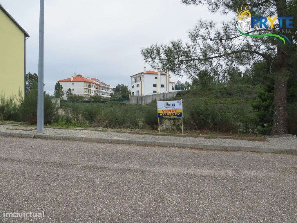 Lote para construção de um prédio situado em Vila de Rei - Grande imagem: 5/11