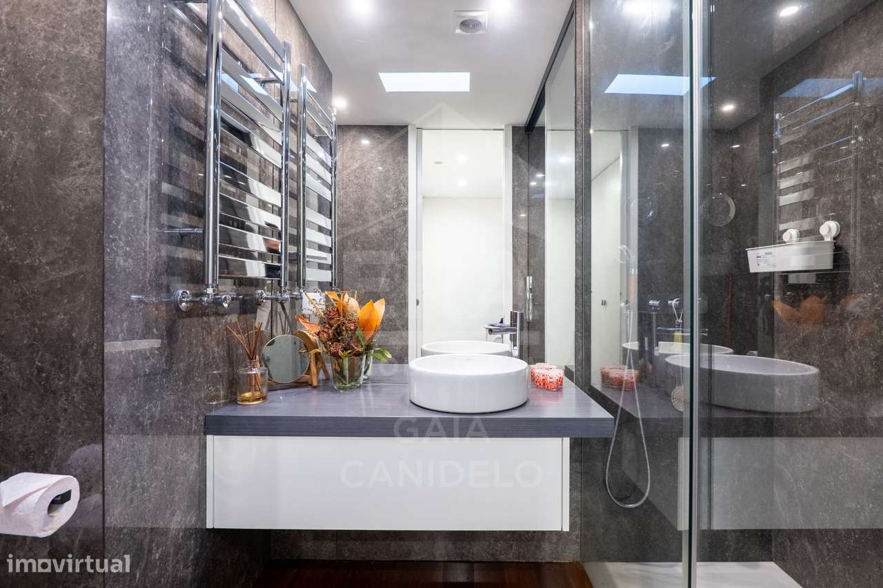 Moradia de Luxo com Piscina na Madalena-7