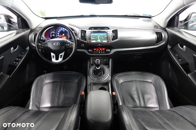 Kia Sportage 2.0 CRDI L AWD - 33