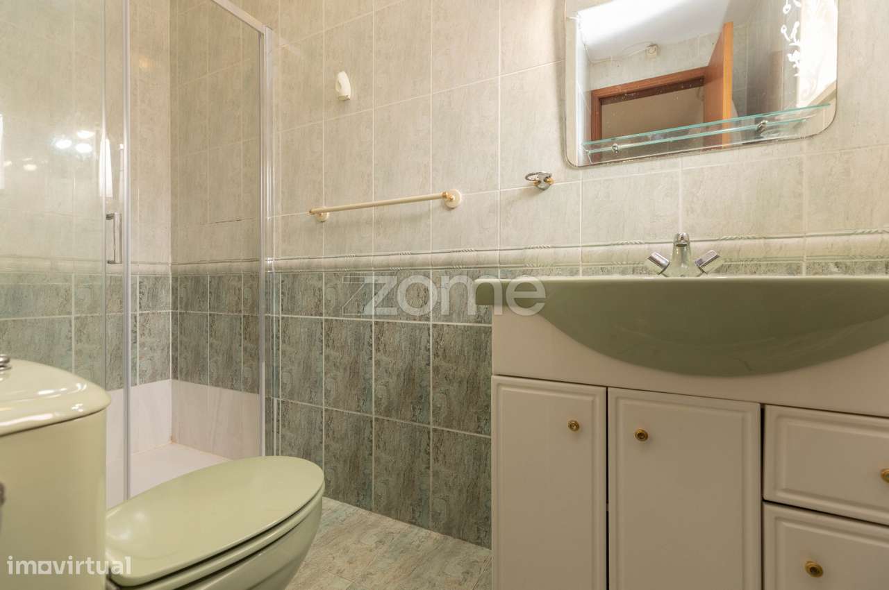 Prédio composto por dois apartamentos | Guerra Junqueiro | Coimbra-19