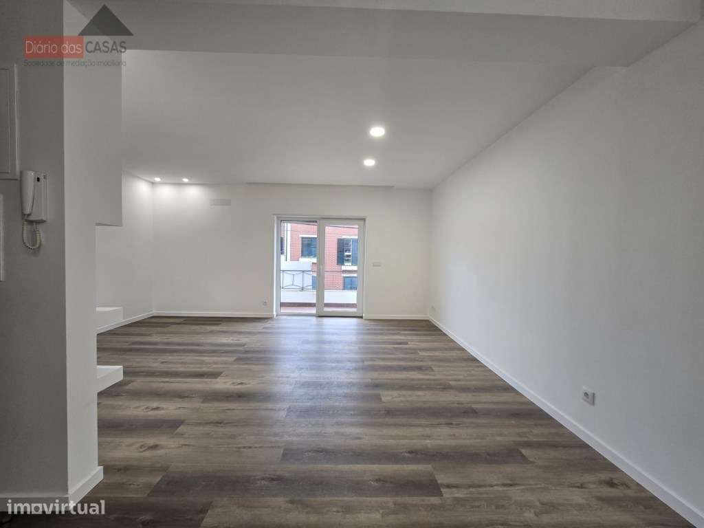 Apartamento T3 - Coimbra, Santo António dos Olivais - Grande imagem: 3/27