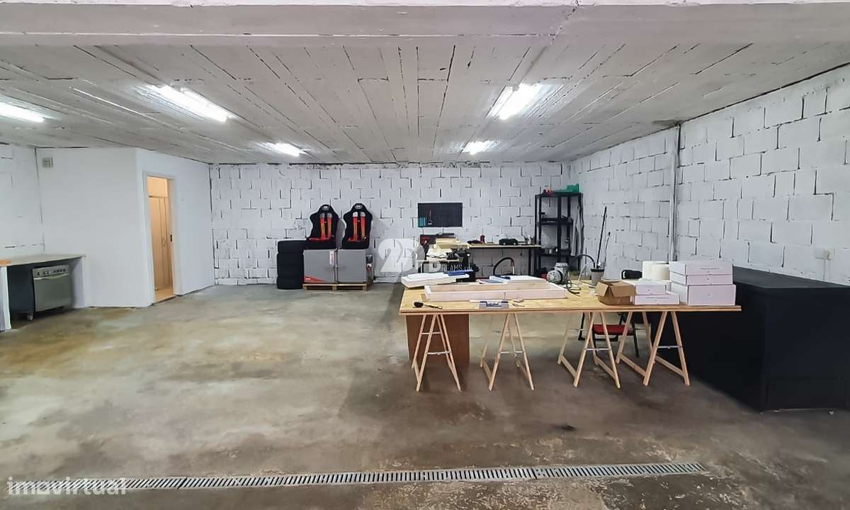 Andar moradia T2 - Landim - Grande imagem: 4/8