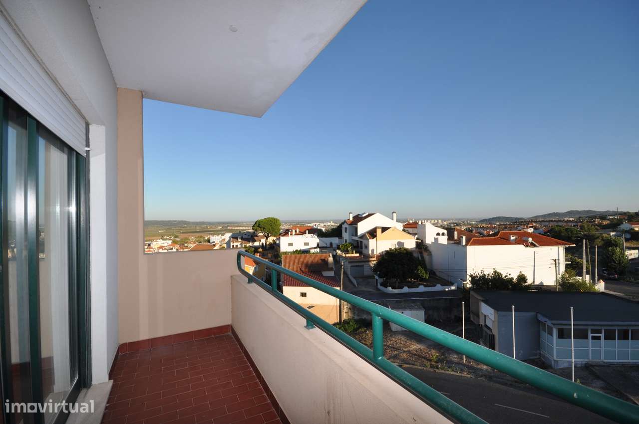 Apartamento T2  - ARRENDADO ATÉ FINAL DE MARÇO-9