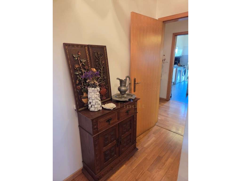 Excelente T3 no centro de Lisboa-8