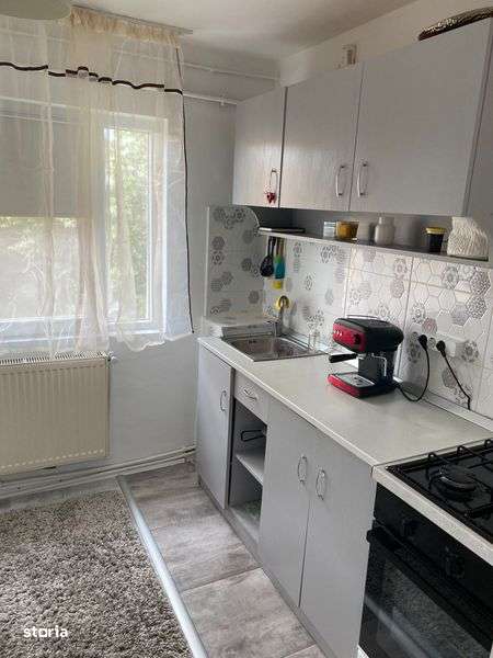 Vand apartament  cu 2 camere - Imagine principală: 4/8