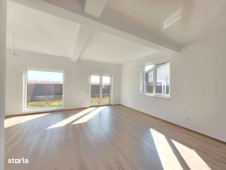 Casa tip duplex, teren 400mp, zona Dealul Lempes, Sanpetru-1