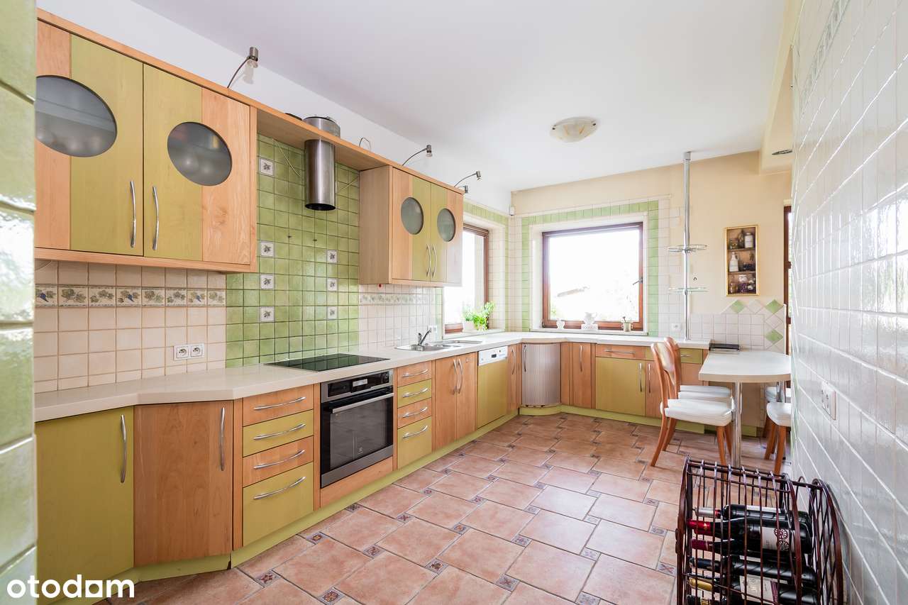 Widokowa rezydencja pod Kopcem na sprzedaż - Wola Justowska-10