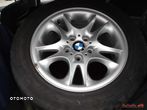 BMW X1 - 15