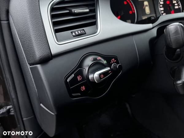 Audi A4 Avant 2.0 TDI DPF Ambiente - 24